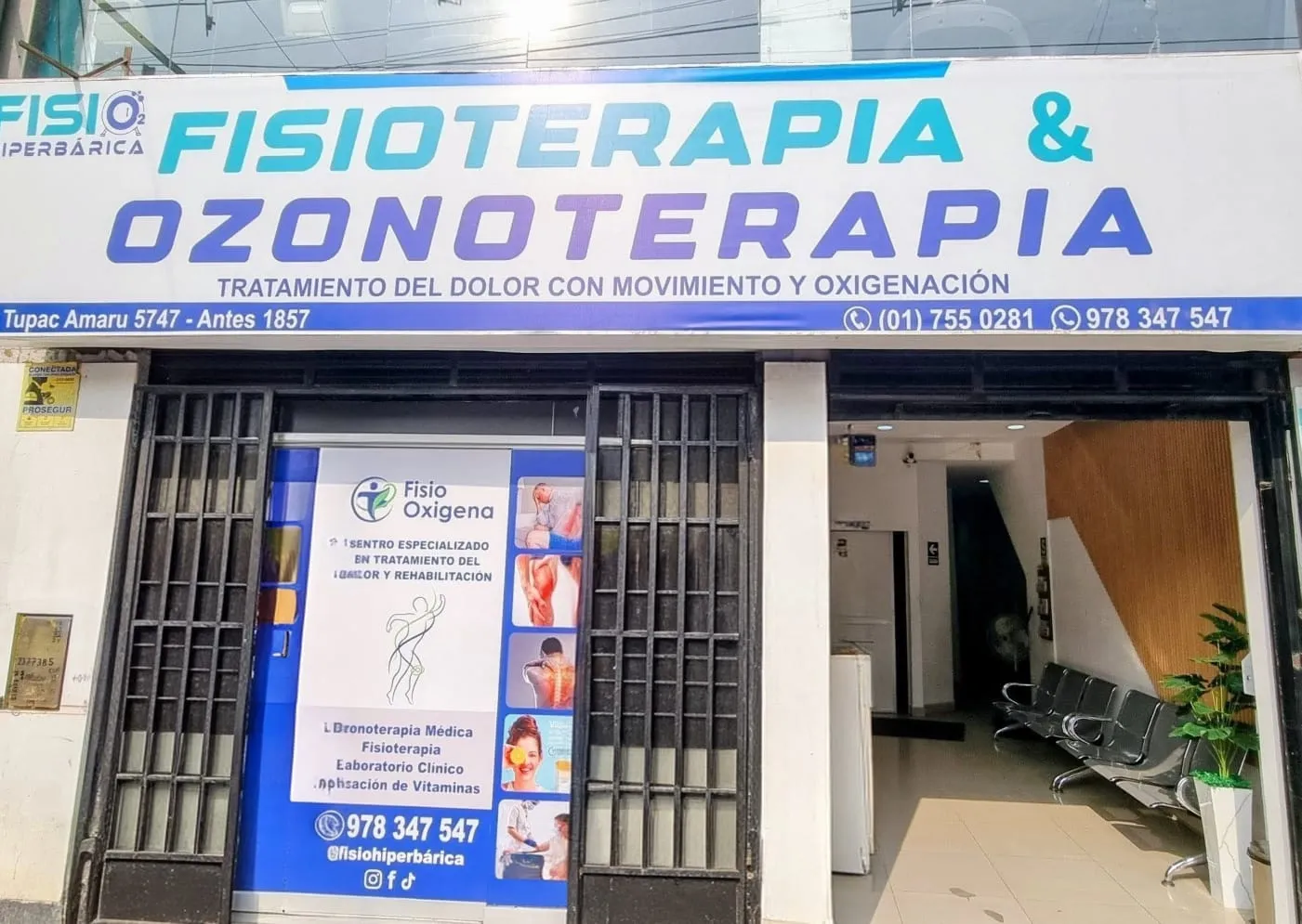 Fachada de la clínica Fisio Oxigena en Comas